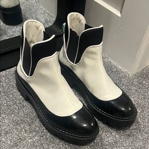 Zara Black and White Ankle Booties
